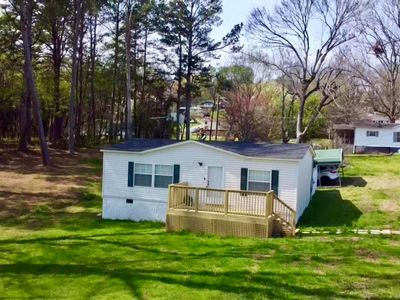 670 Pine Grove Rd