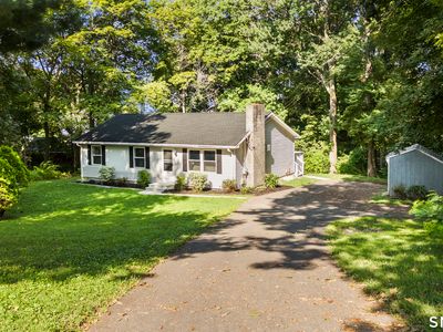 18 Hilltop Drive