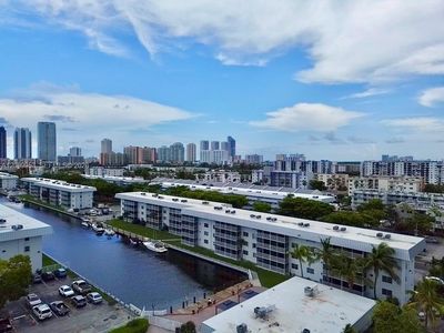 3551 NE 169th St APT 105