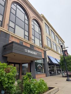 12 Broadway N Unit 206