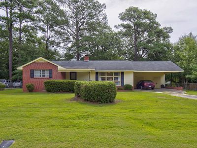 1126 Mathis Ct