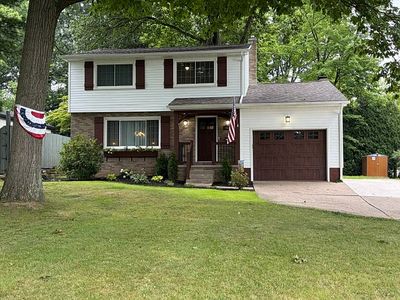 4637 Yarmouth Ln