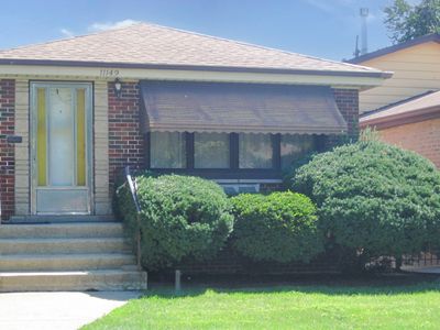 11149 S Green Bay Ave