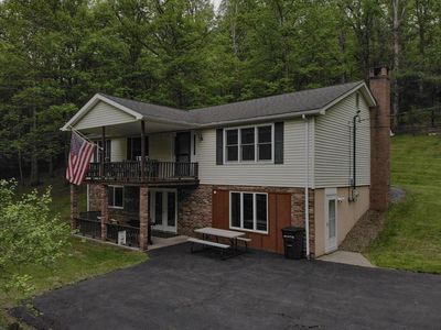 3888 Wharton Rd