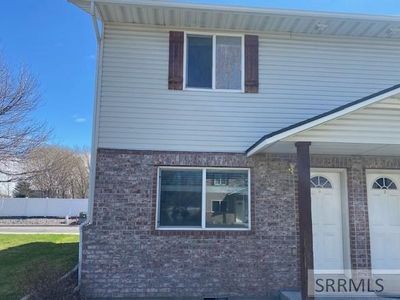 Property at 640 Sunflower Rd, Rexburg, ID