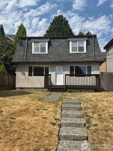 3910 NE 51st Street