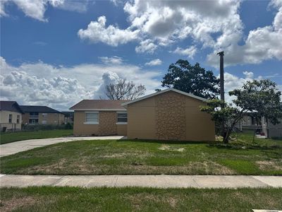 5693 Tulip Ave