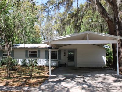 919 NW Indian Shore Dr