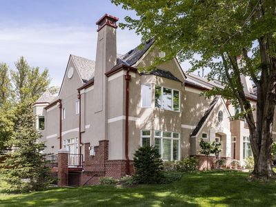 106 Coventry Ln