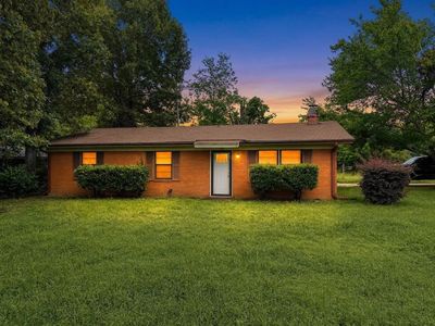 115 Crestwood Dr