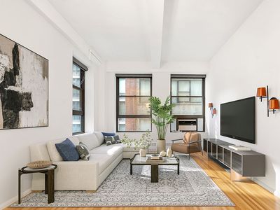 148 W 23rd St APT 3A