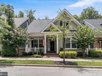 38 Derby Dr