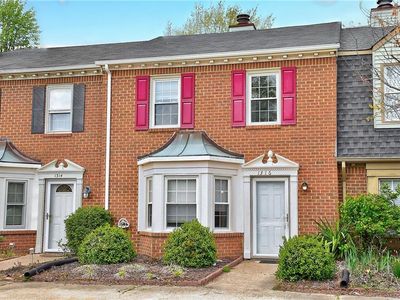 1316 Mill Lake Quarter