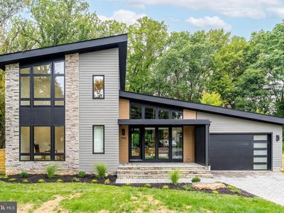 4916 Ridgewood Rd