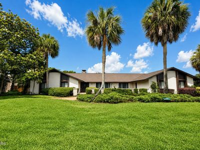 8166 HUNTERS GROVE Road