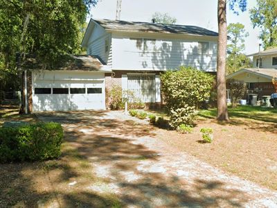 910 Frazier Ave