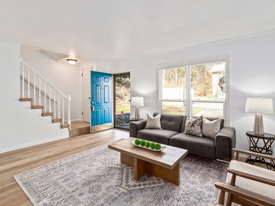513 Williamsburg Dr
