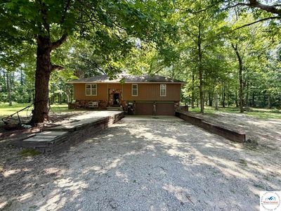 910 NE 301st Rd
