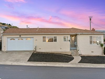429 Hemlock Ave