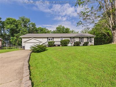 Property at 240 Jamestown Rd, Nitro, WV
