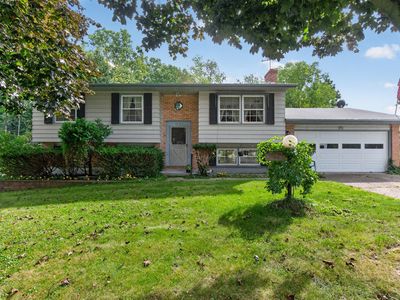 611 Charleston Rd