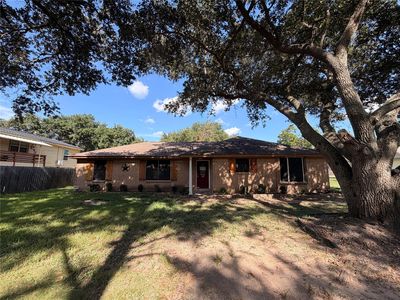 Property at 3103 Pennsylvania Rd, Fresno, TX