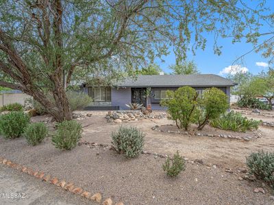 Property at 8302 E Kenyon Dr, Tucson, AZ