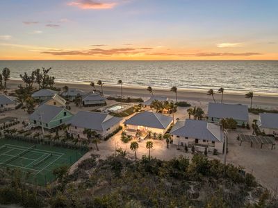 25 Beach Homes