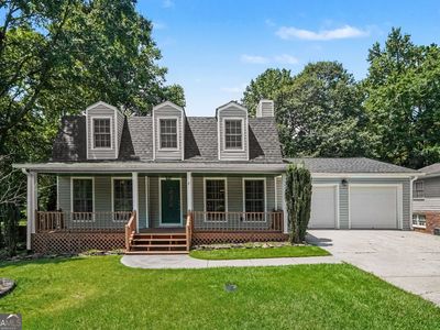 580 Westchester Cir