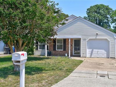 1512 Eagleton Ln
