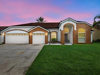 3716 GATLIN PLACE CIRCLE