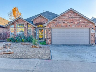 952 Pinebrooke Ct