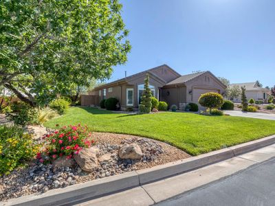 4433 S Broadmoor Dr