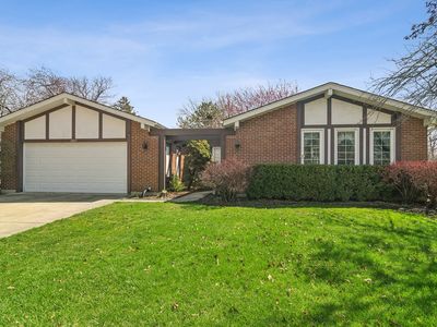 1067 S Whippoorwill Ln