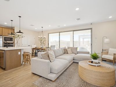 57 E Windsor Drive