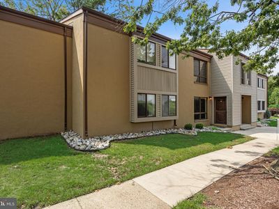 207 Hunter Ct