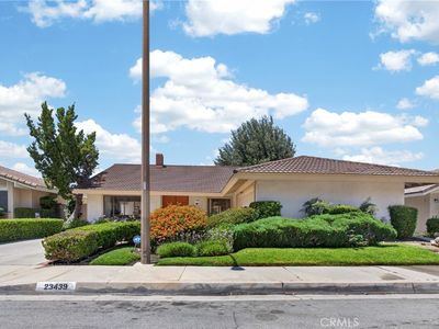 23439 Avenida Rotella
