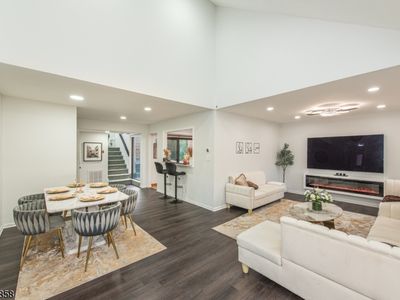 1B Yacenda Dr BLDG 1 #B