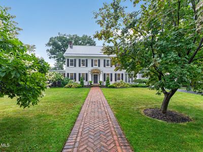 4 Sunnyside Road