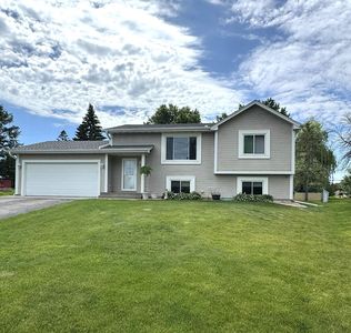 4748 Erickson Dr