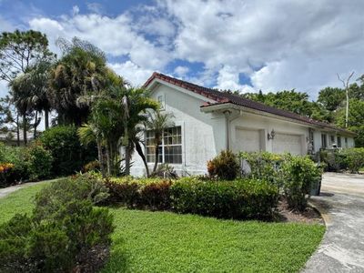18554 SE OLD TRAIL Drive E