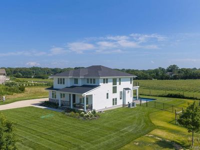 1135 Wildberry Lane