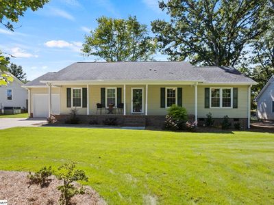 107 Lexington Ct