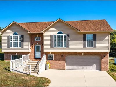Property at 164 Ridgeview Dr, Saint Robert, MO