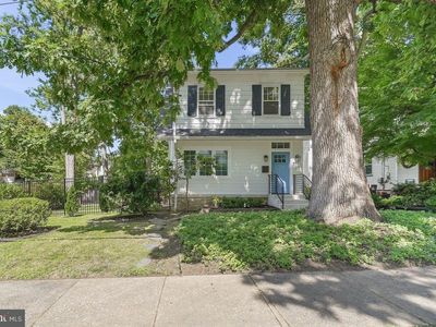 59 W Stewart Ave