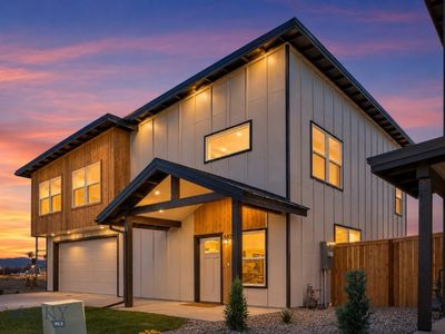 832 Spaniel Ln