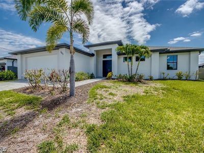 203 SW 14th Ave