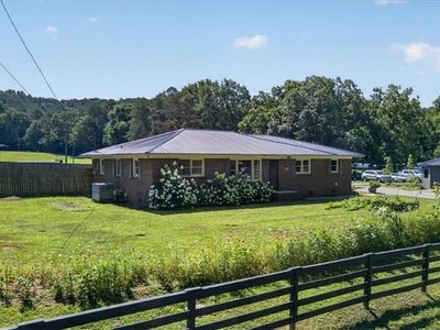 Property at 202 Peachtree St, Fairmount, GA