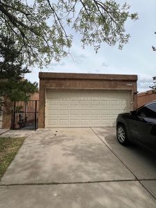 242 Burma Dr NE