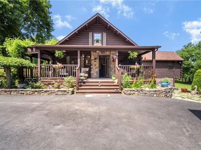 84 Dark Lantern Hill Rd